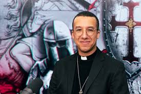 Calvin Robinson looking smug