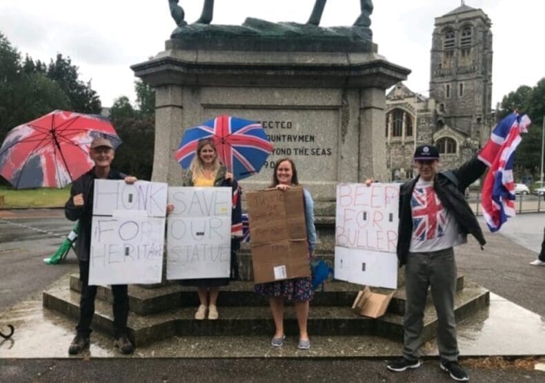 Alison Sheridan at monuments demo