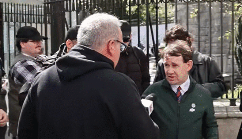 Irish nazi Justin Barrett tells Ezra Levant “I don’t talk to Jews”
