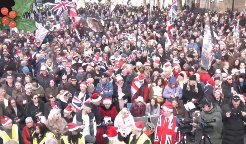 Tommy Robinson's carol concert 13 Dec 2025