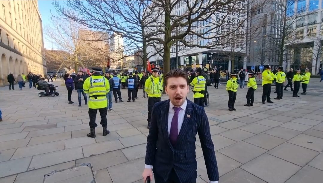 Humiliating day out for far-right’s ‘Poundshop Poodle’