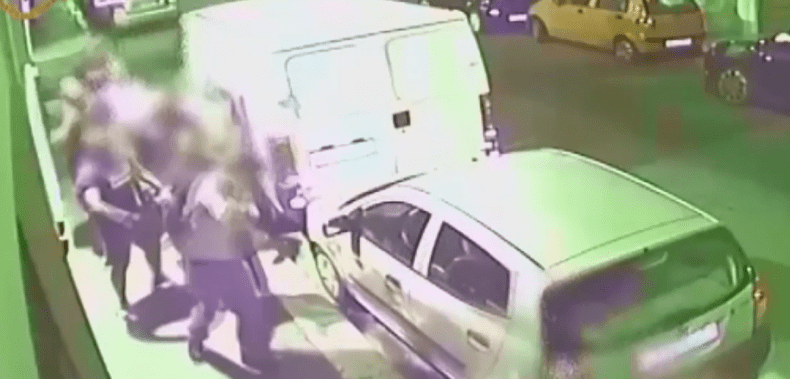 CasaPound attack on anti-fascsts bari 2018