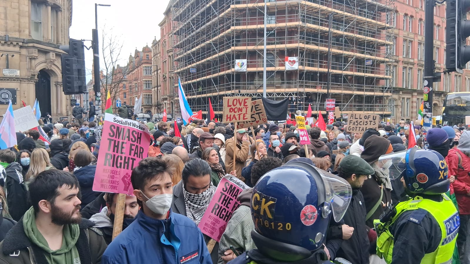 Anti-fascists frustrate Britain First in Manchester