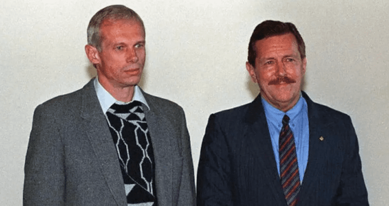 Derby-Lewis with Walusz